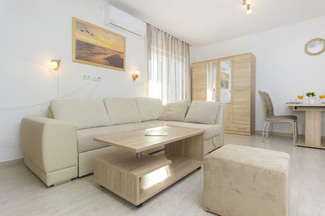 Apartmani Gabriella Vodice Dış mekan fotoğraf